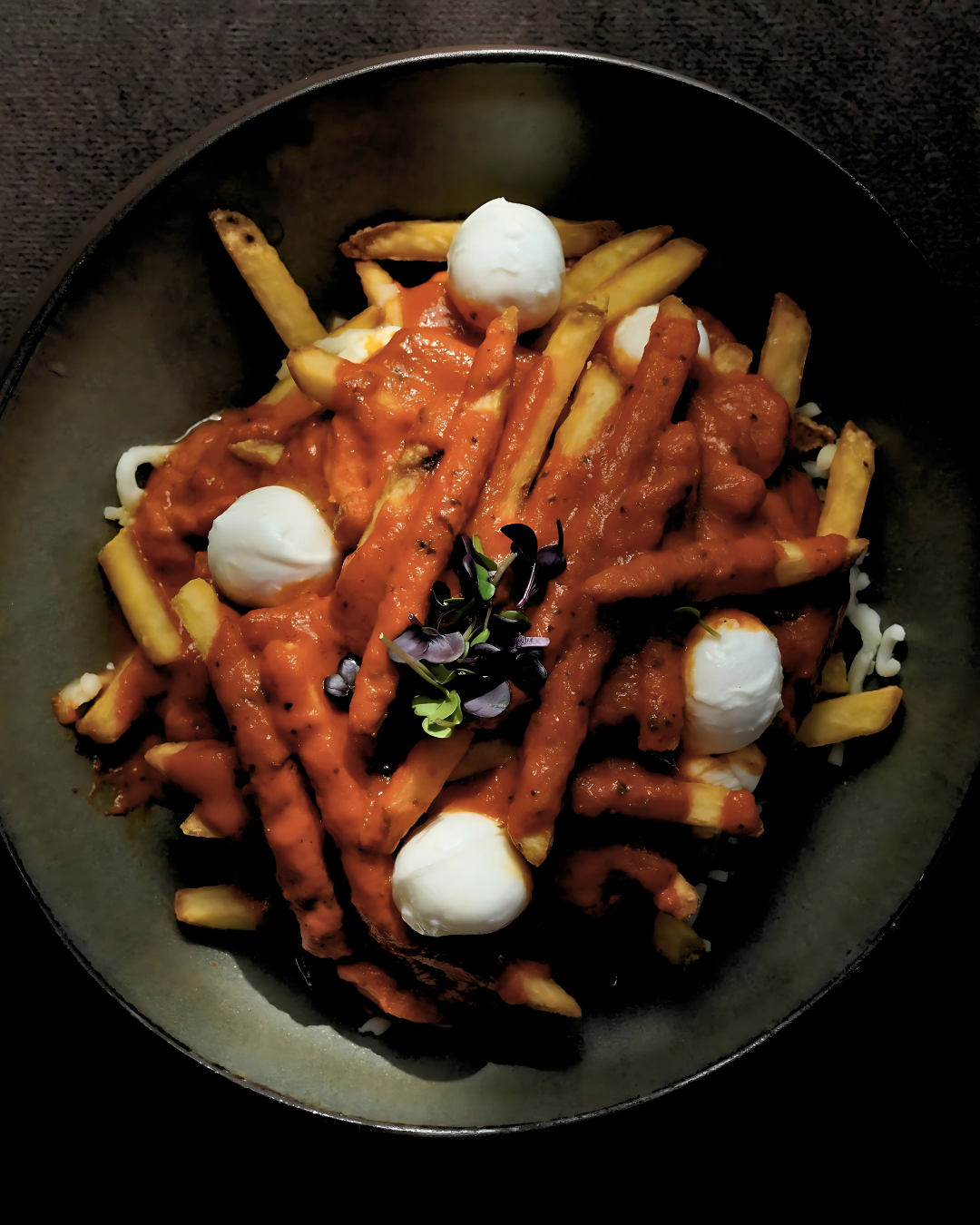 Butter Chicken Poutine